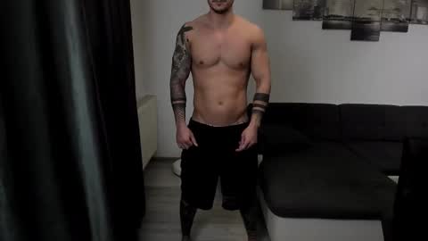 RichardDarell online show from November 2025 05:42:02 AM