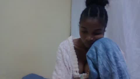 richella34 online show from June 2026 12:32:02 AM