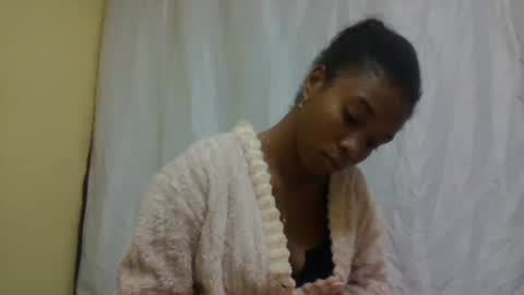 richella34 online show from June 2026 01:37:01 AM