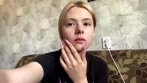 Snapshot of richellearmentrout chatting on July 2026 02:07:02 PM jenny online show from July 2026 02:07:02 PM