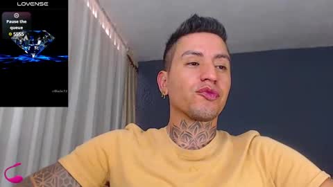 Snapshot of richi_grubby chatting on January 2025 07:24:01 PM David online show from January 2025 07:24:01 PM