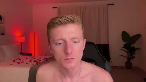 Snapshot of richiewest chatting on February 2025 03:09:02 AM Richie online show from February 2025 03:09:02 AM