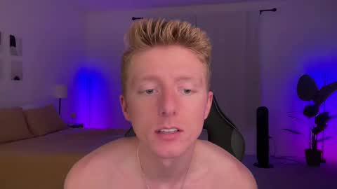 Snapshot of richiewest chatting on February 2025 12:14:01 AM Richie online show from February 2025 12:14:01 AM