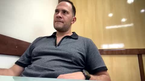 Rick Arian online show from October 2025 04:20:02 PM