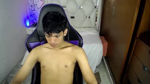 Snapshot of rick_oficiall chatting on February 2026 07:34:02 PM Rick oficiall online show from February 2026 07:34:02 PM