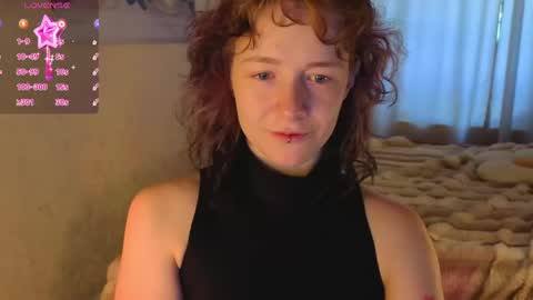 Snapshot of ricki_bloom chatting on May 2026 09:28:01 AM Ricki online show from May 2026 09:28:01 AM