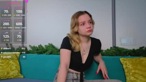 Snapshot of rickietujague chatting on April 2026 01:03:01 AM Violetta online show from April 2026 01:03:01 AM