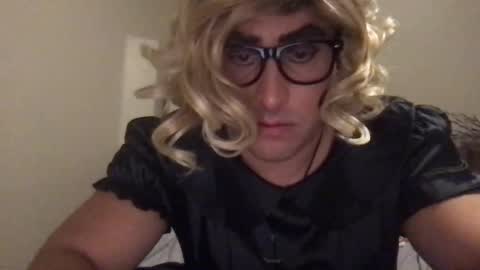 Katieabsissy online show from December 2024 07:10:01 AM