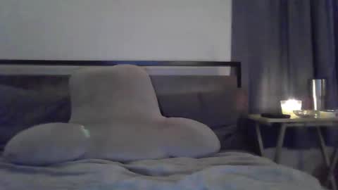 RickyandLuucy online show from April 2026 11:48:01 AM