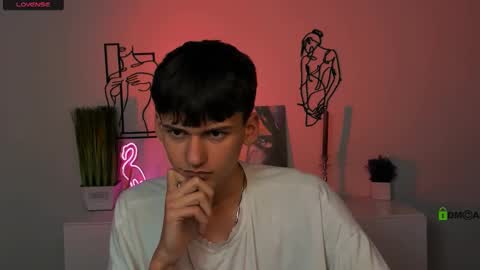 Snapshot of rico_steel chatting on October 2025 08:04:02 PM Rico online show from October 2025 08:04:02 PM