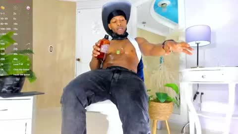 RicoBrowm online show from June 2026 04:10:02 AM