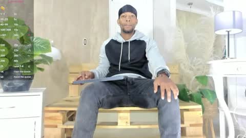 RicoBrowm online show from June 2026 04:11:02 AM