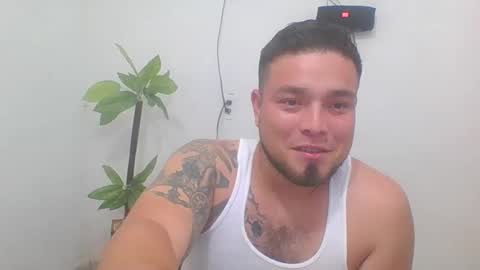 Snapshot of riderrc chatting on October 2025 06:43:01 PM DIRYRC online show from October 2025 06:43:01 PM