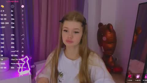 Rina online show from June 2026 08:52:01 PM