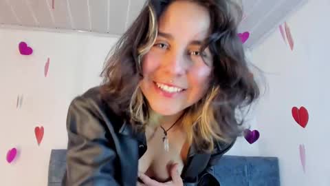 Riley online show from February 2025 10:14:02 PM