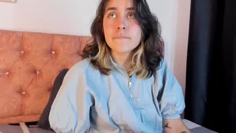 Riley online show from March 2025 09:00:02 PM