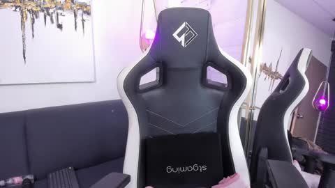 kamila online show from December 2024 09:12:01 AM