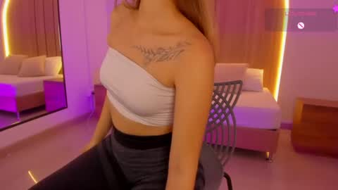 Riley Sierra online show from June 2026 01:04:01 PM