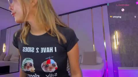 Riley Sierra online show from July 2026 01:24:02 PM
