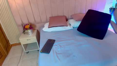 Rilley Allen online show from October 2025 08:06:02 PM