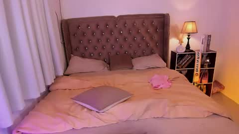 Riley online show from April 2026 02:27:02 AM