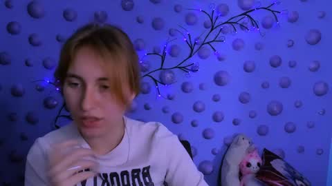 rima_like online show from April 2026 07:22:02 PM