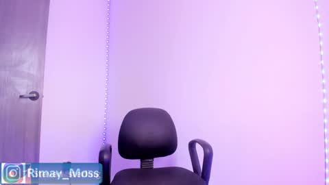 Snapshot of rimay_moss2017 chatting on February 2025 04:22:01 PM Master Rimay Moss online show from February 2025 04:22:01 PM