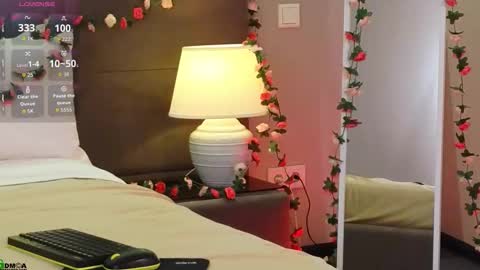 Snapshot of rina_red_ chatting on March 2026 07:15:01 AM Rina online show from March 2026 07:15:01 AM