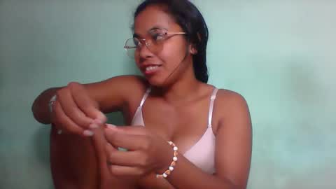rinah856024 online show from May 2026 04:57:02 PM