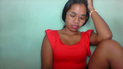 rinah856024 online show from May 2026 03:19:02 PM