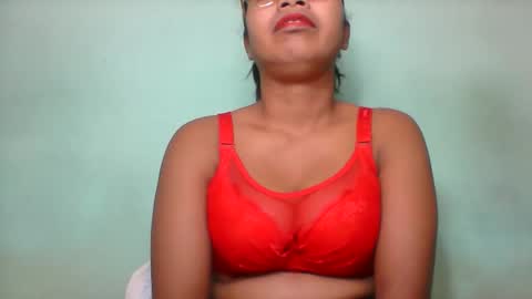 rinah856024 online show from May 2026 05:12:01 AM