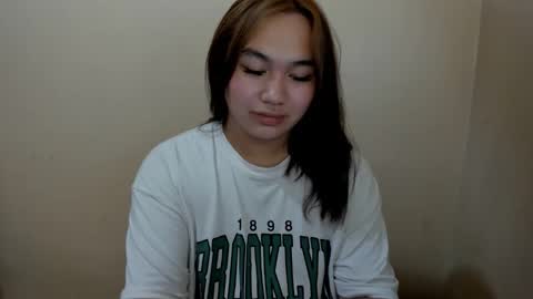 Snapshot of riri_bowa chatting on January 2026 05:49:02 PM RIRI online show from January 2026 05:49:02 PM