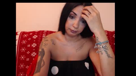 Snapshot of riri_mojo_92 chatting on November 2025 08:54:02 PM riri_mojo_92 online show from November 2025 08:54:02 PM