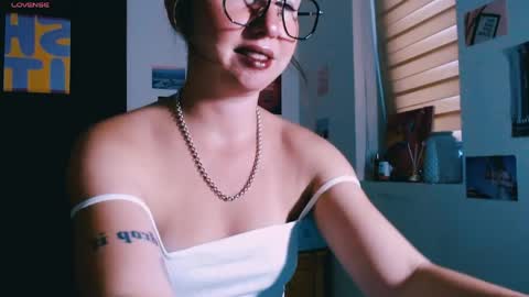 Rita online show from April 2026 11:07:01 PM