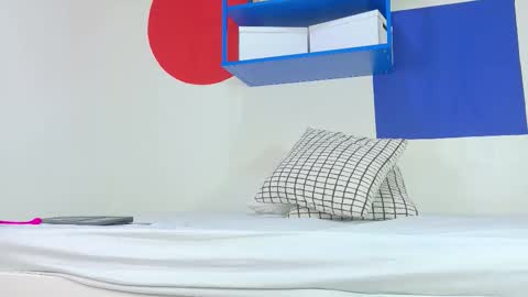 Snapshot of ririibrunette__ chatting on December 2025 12:55:02 PM RIRI online show from December 2025 12:55:02 PM