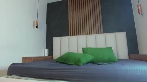 Snapshot of ririibrunette__ chatting on February 2026 08:15:01 PM RIRI online show from February 2026 08:15:01 PM