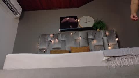 Snapshot of ririibrunette__ chatting on April 2026 07:41:01 PM RIRI online show from April 2026 07:41:01 PM