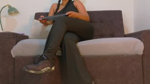 RIRI  online show from June 2026 07:41:02 PM