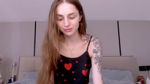 Snapshot of rita_orra chatting on May 2026 08:18:01 AM Rita online show from May 2026 08:18:01 AM