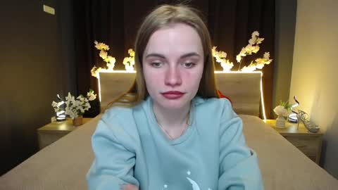 ritakiskis online show from April 2026 07:16:01 PM