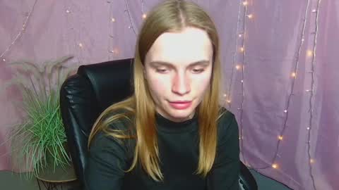 ritakiskis online show from May 2026 08:02:02 PM