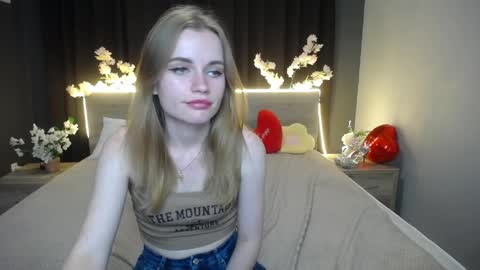 ritakiskis online show from May 2026 07:32:02 PM