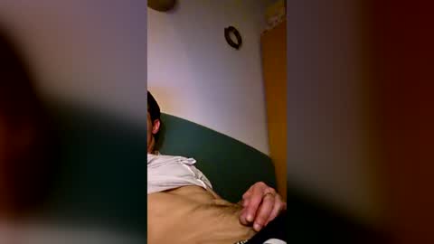 rizzo1980682473 online show from June 2026 12:15:01 AM