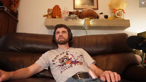 Ryan aka KeylimeRy online show from December 2024 02:38:02 PM