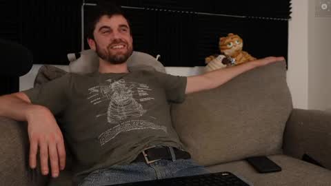 Ryan aka KeylimeRy online show from April 2026 01:41:01 PM