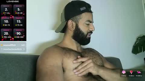 SebasRoa online show from February 2026 06:12:02 PM