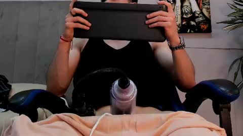 Roan Birkin online show from June 2026 07:50:01 PM