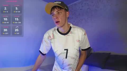 Snapshot of robbinblaze chatting on September 2025 08:43:01 PM Robbin online show from September 2025 08:43:01 PM