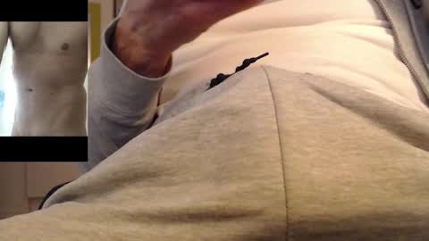 Snapshot of robby66_56 chatting on October 2025 06:36:01 PM robby66_56 online show from October 2025 06:36:01 PM