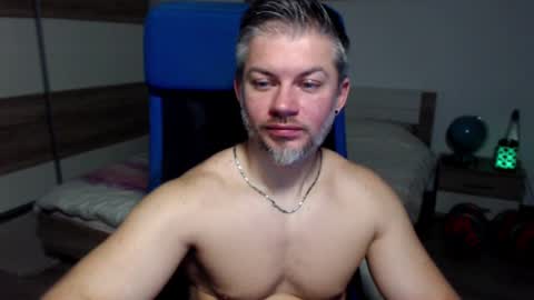 robbyshawz online show from December 2024 09:01:02 AM